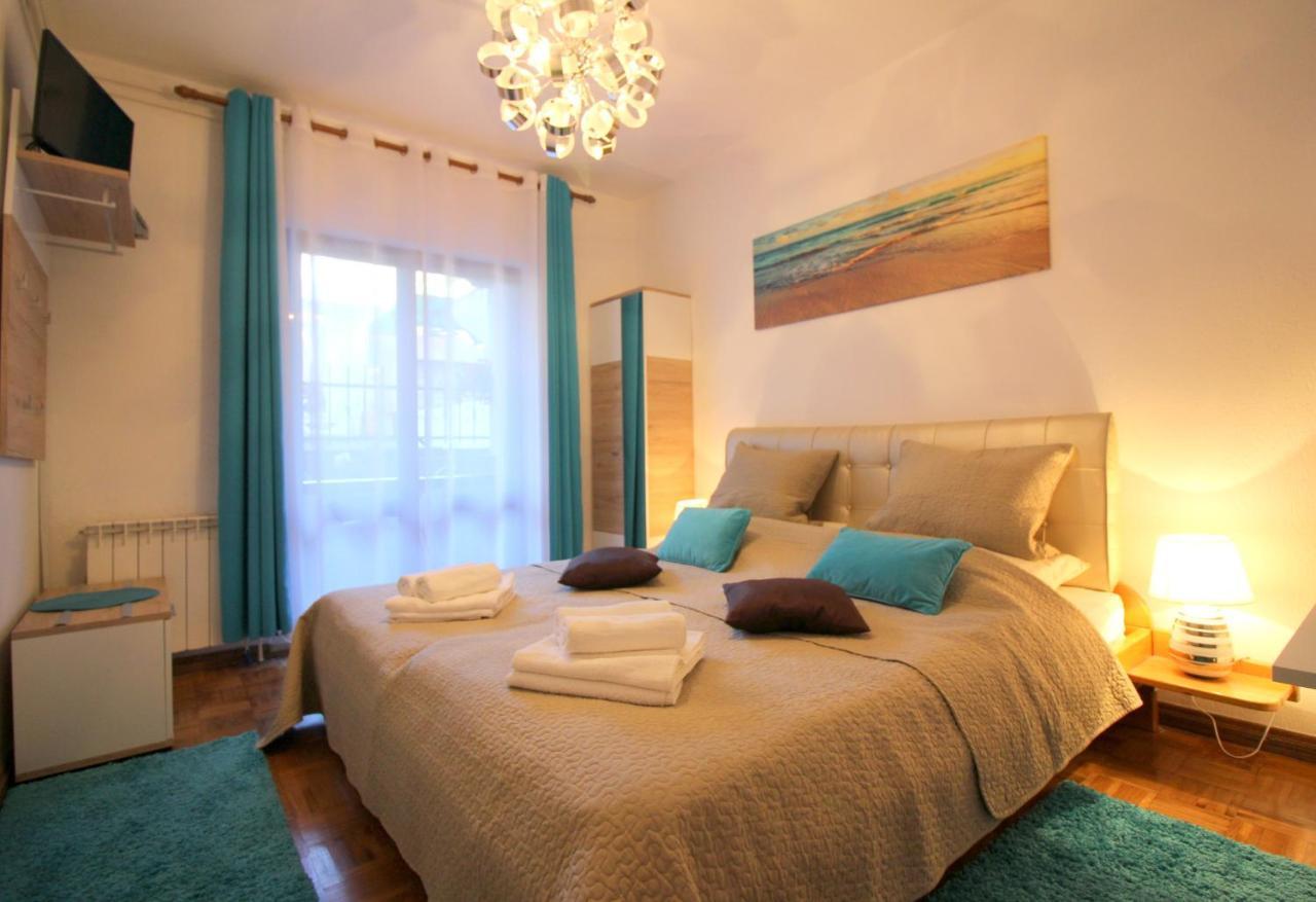 Apartments Vista ポレッチ エクステリア 写真